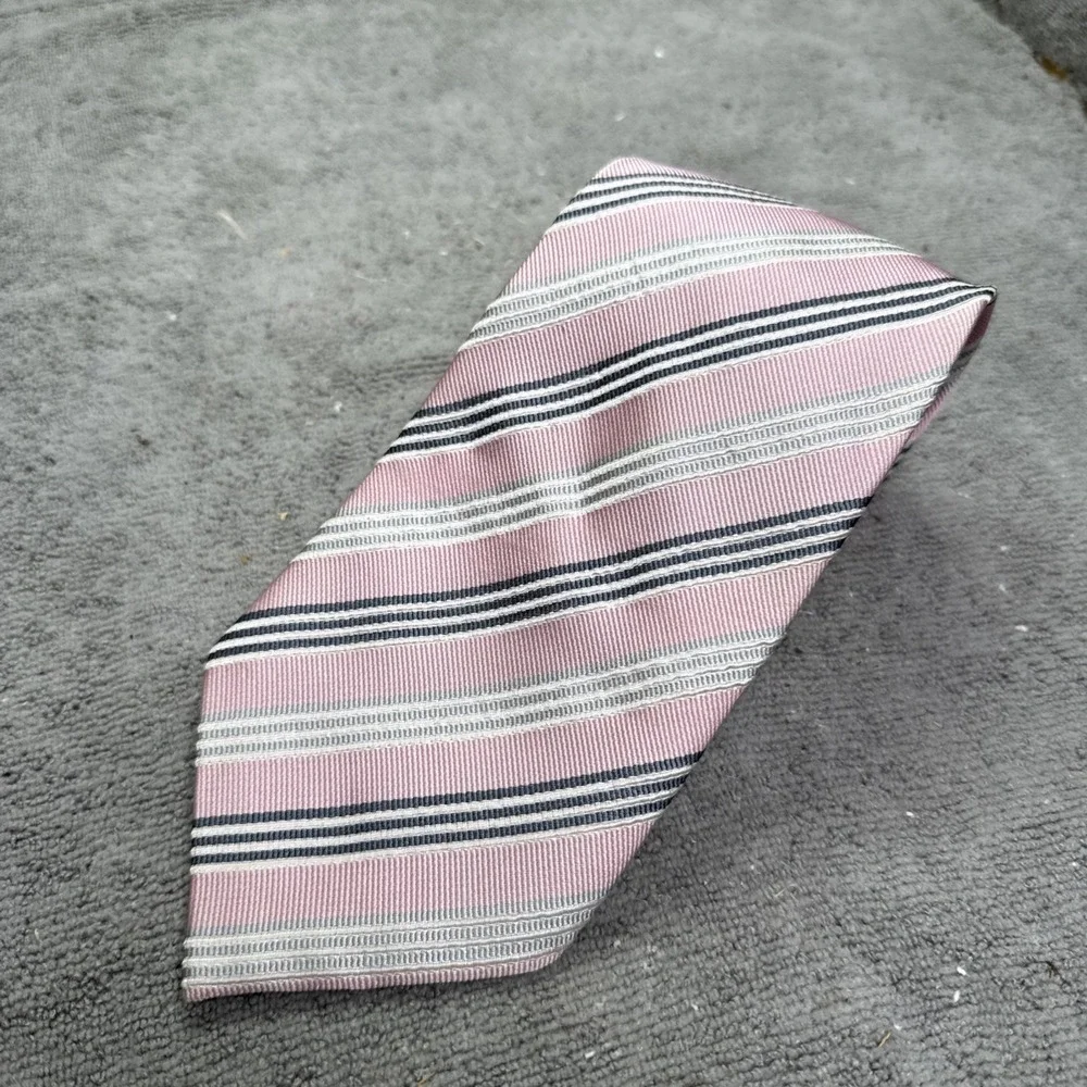 Donald Trump Signature Collection 100% Silk Pink White Gray‎ Striped Gold Bar